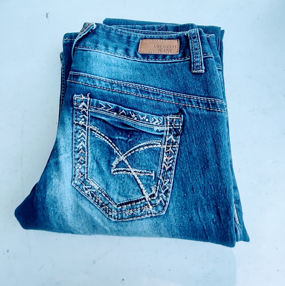 Ladies Amethyst jeans.